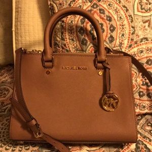 Michael Kors Sutton Satchel